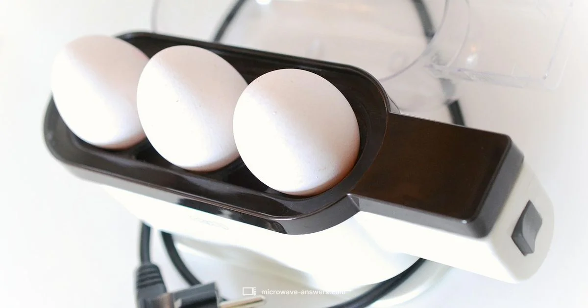Microwave Egg Poacher in Action - Microwave Answers